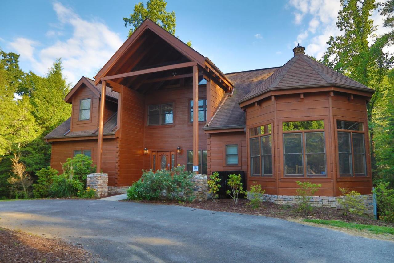 Majestic Manor Cabin Villa Waldens Creek Exterior photo